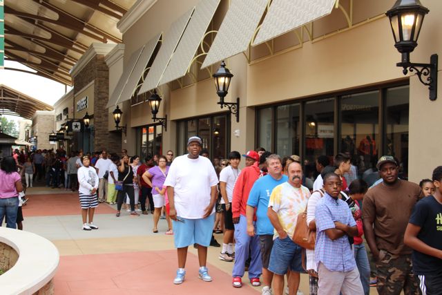 Charlotte Premium Outlets Grand Opening