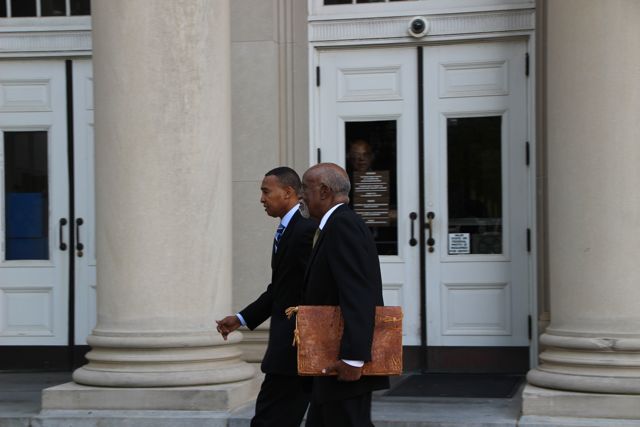 Patrick Cannon Leaves Courthouse