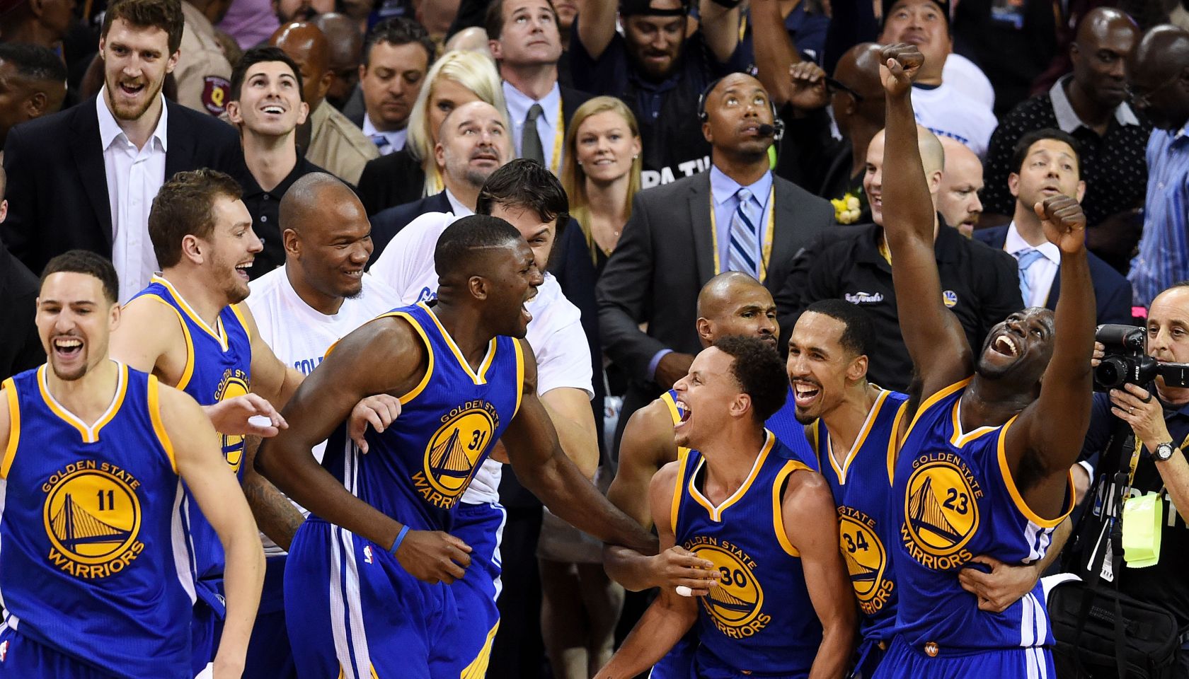 2015 NBA Finals - Game Six