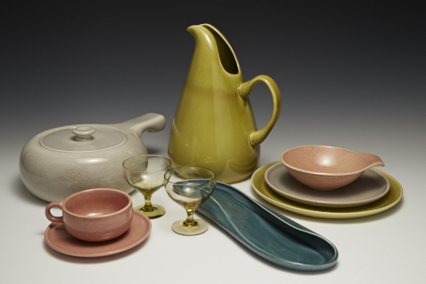 American Modern dinnerware