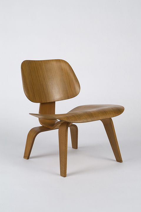 Lounge Chair Wood