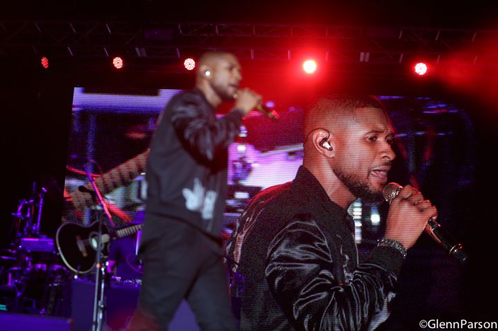 Usher at Jazz In The Gardens 2016