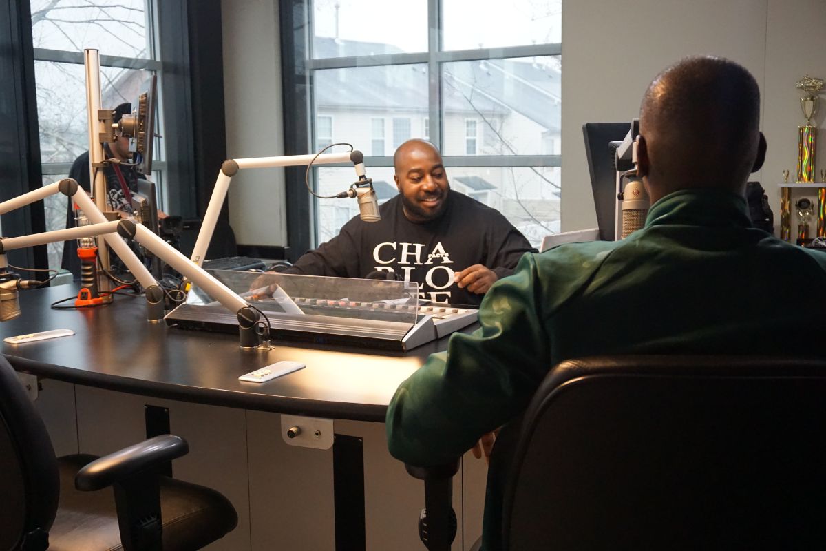 Keith Murray & Ricco Barrino Stop By Old School 105.3
