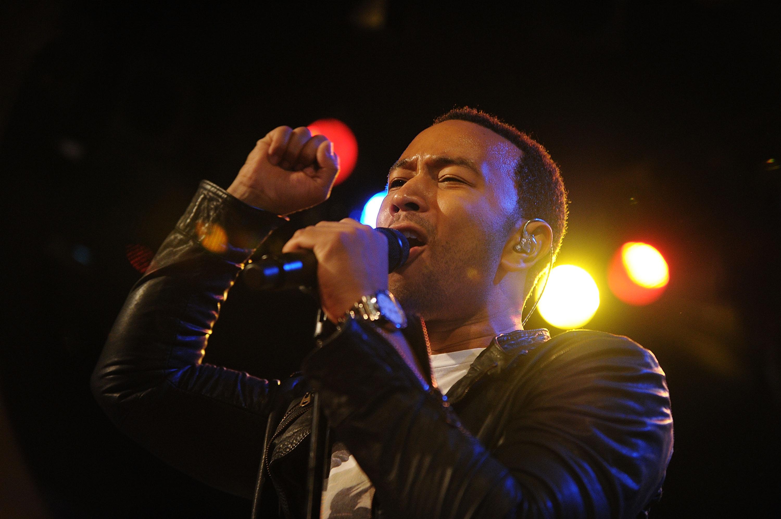 BlackAtlas.Com Presents John Legend & The Roots