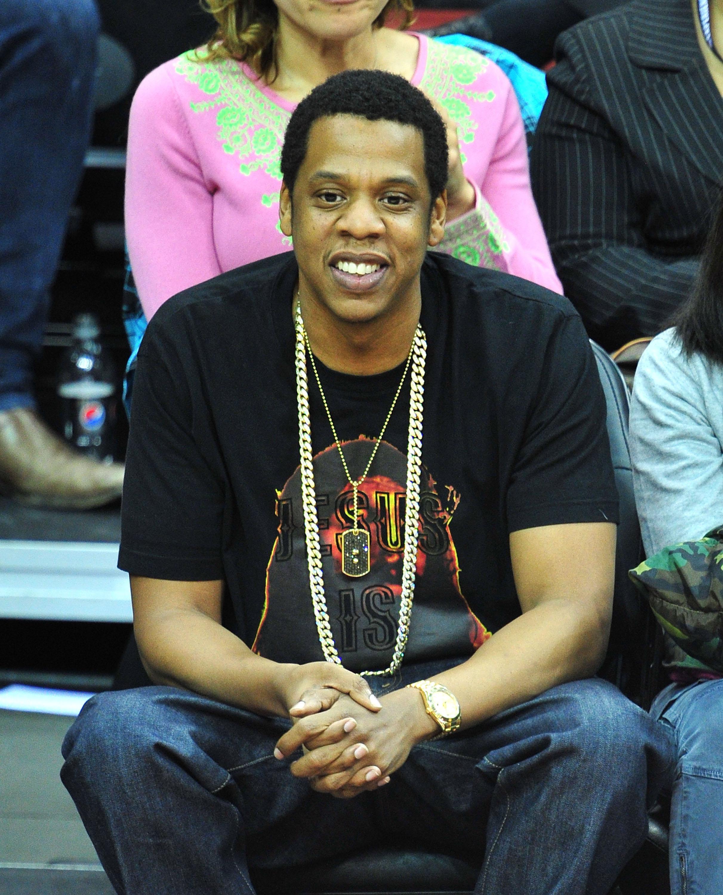 Celebrities Attend The Los Angeles Clippers Vs New Jersey Nets Game - March 11, 2011