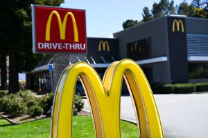 McDonald's closes offices ahead of layoffs