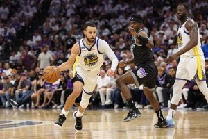 Golden State Warriors v Sacramento Kings - Game Seven