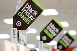 US-ECONOMY-RETAIL-HOLIDAY