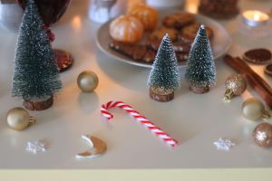 Holiday Decorations, Snacks, Drinks And Candles