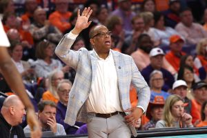 COLLEGE BASKETBALL: FEB 10 North Carolina at Clemson