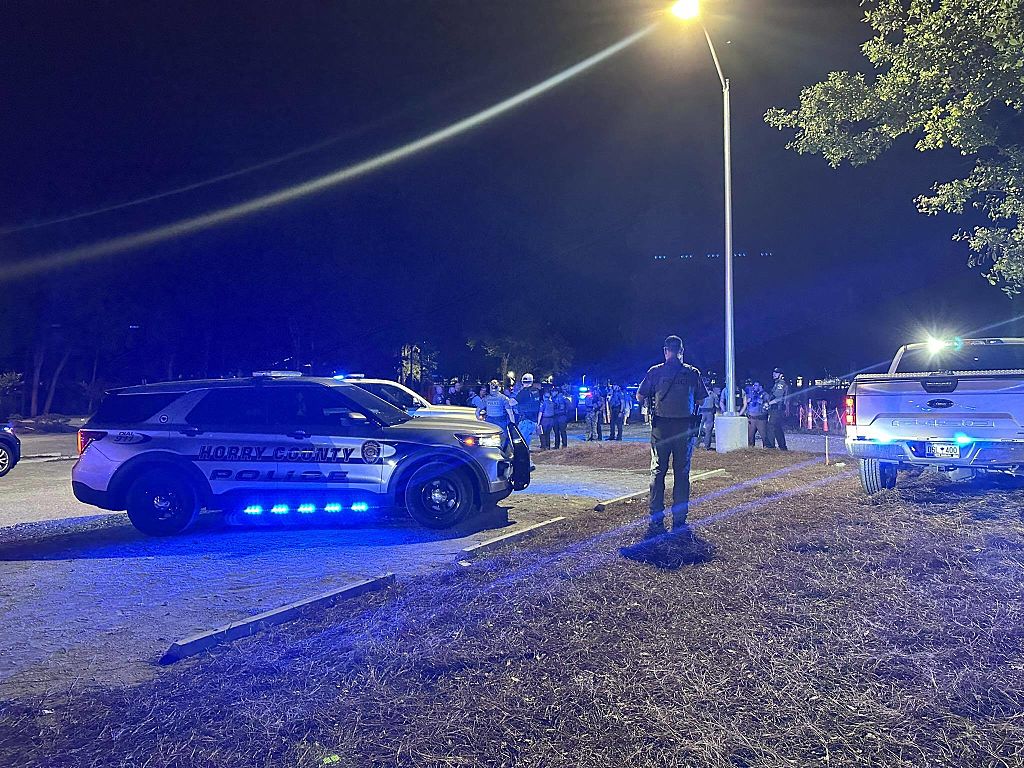 At least 11 injured after shooting in South Carolina