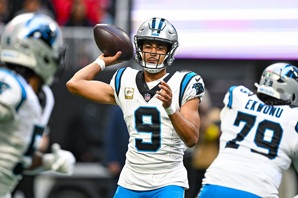 NFL: NOV 16 Panthers at Falcons