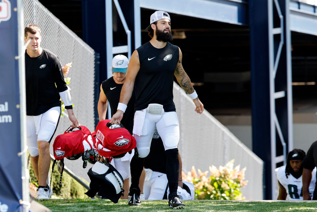 NFL: AUG 13 Patriots-Eagles Joint Training Camp